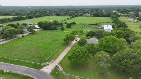 Ovilla — Property overview with DFW visible